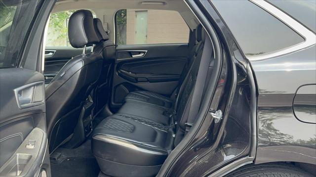 used 2024 Ford Edge car