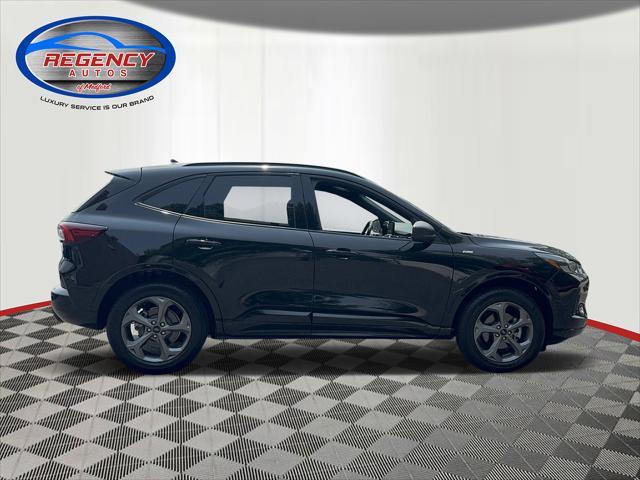 used 2024 Ford Escape car
