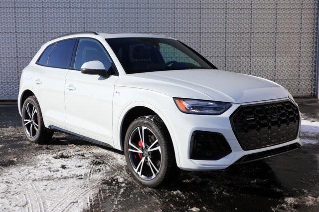 new 2025 Audi Q5 car, priced at $60,200