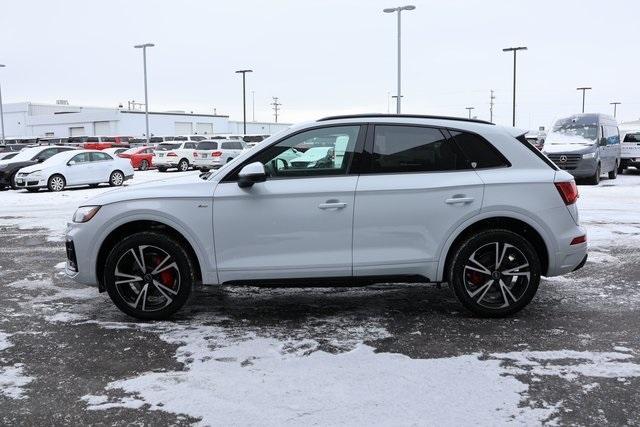 new 2025 Audi Q5 car, priced at $59,340