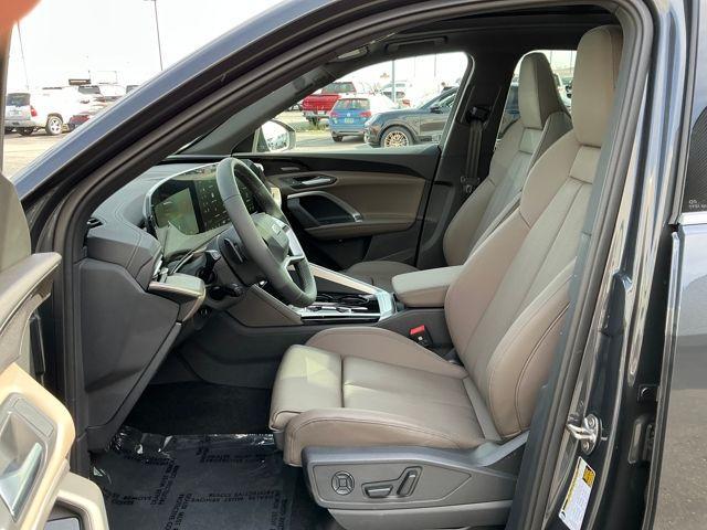 new 2025 Audi Q5 car, priced at $61,950