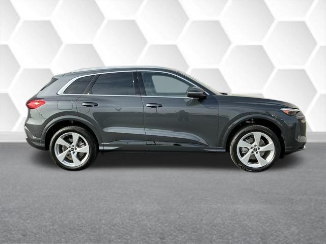 new 2025 Audi Q5 car, priced at $61,950