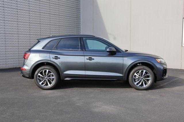 new 2024 Audi Q5 car, priced at $49,796