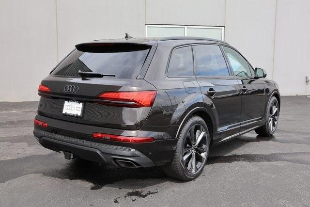 new 2025 Audi Q7 car, priced at $83,710