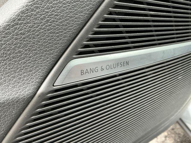 new 2025 Audi Q7 car, priced at $62,120