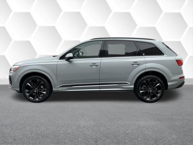 new 2025 Audi Q7 car, priced at $62,120