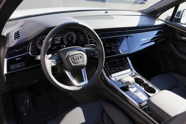 new 2025 Audi Q7 car, priced at $75,800