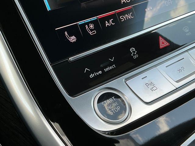 new 2025 Audi Q8 car, priced at $84,714