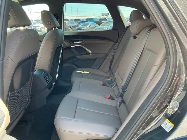 new 2025 Audi Q5 car