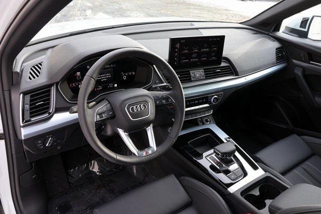 new 2025 Audi Q5 car, priced at $61,150