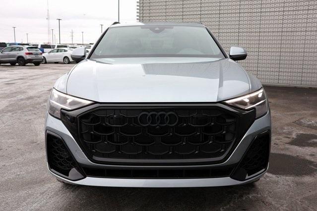 new 2025 Audi Q8 car