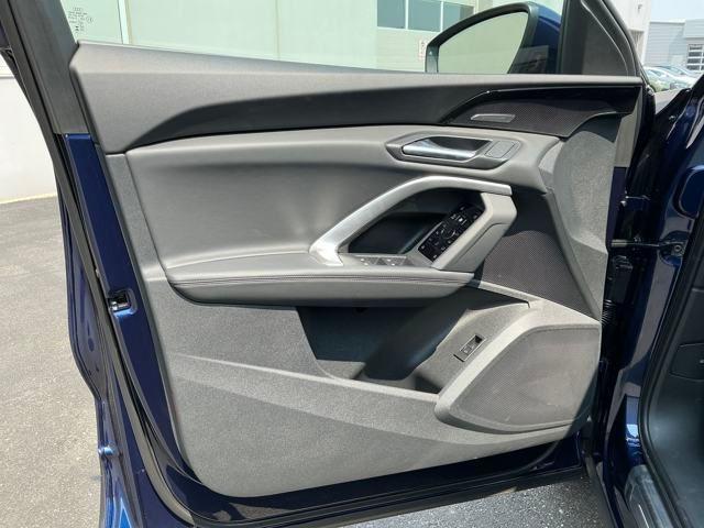 new 2025 Audi Q5 car, priced at $61,930