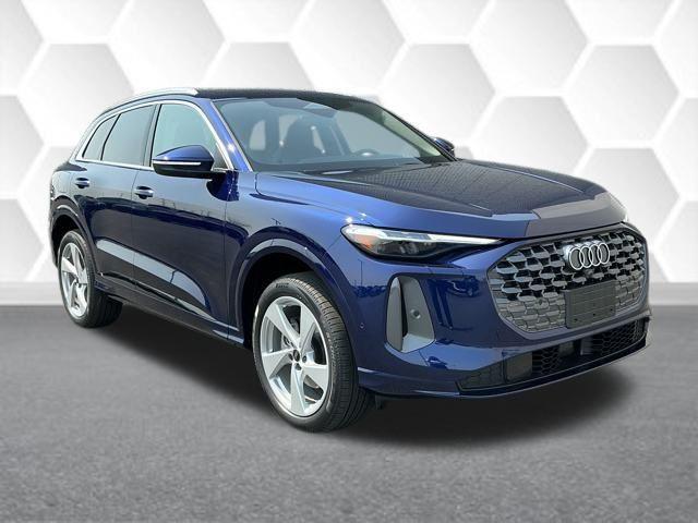 new 2025 Audi Q5 car, priced at $61,930