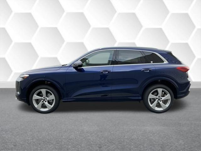 new 2025 Audi Q5 car, priced at $59,390