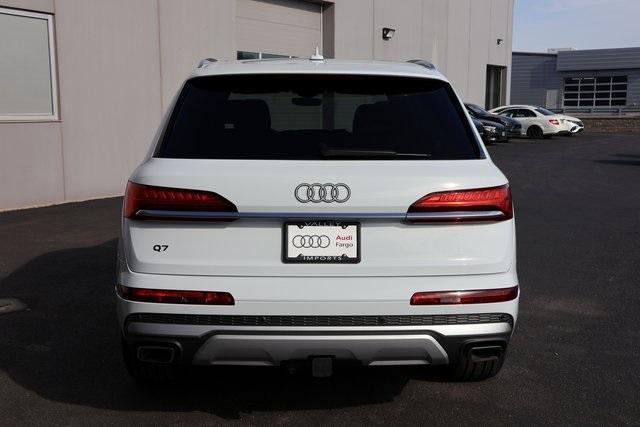 new 2025 Audi Q7 car, priced at $75,890