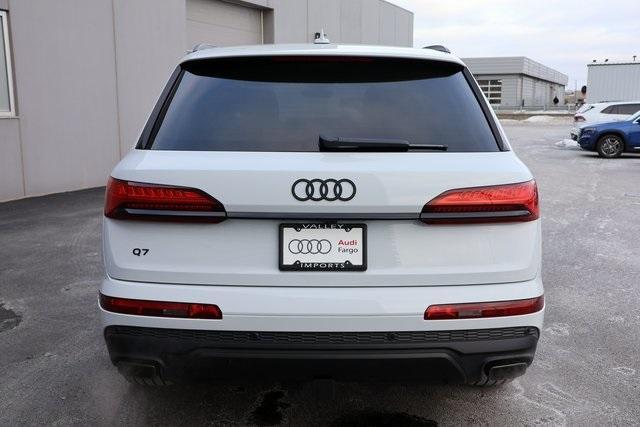 new 2025 Audi Q7 car, priced at $77,750