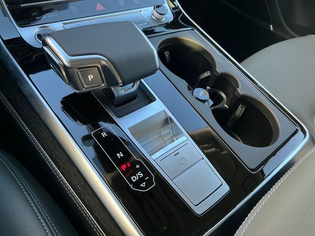 new 2026 Audi Q7 car