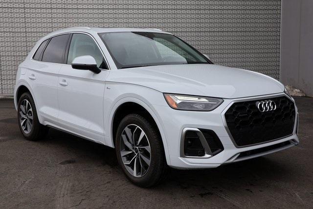 new 2025 Audi Q5 car, priced at $56,015