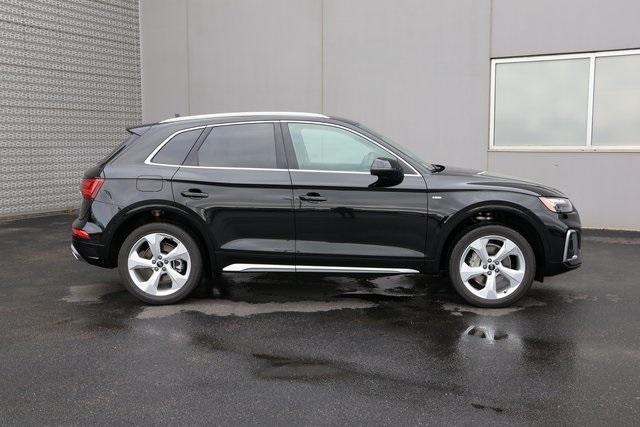 new 2024 Audi Q5 car, priced at $53,196