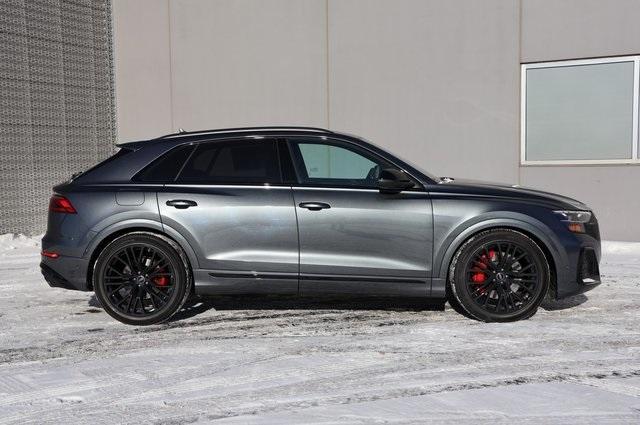 new 2025 Audi SQ8 car