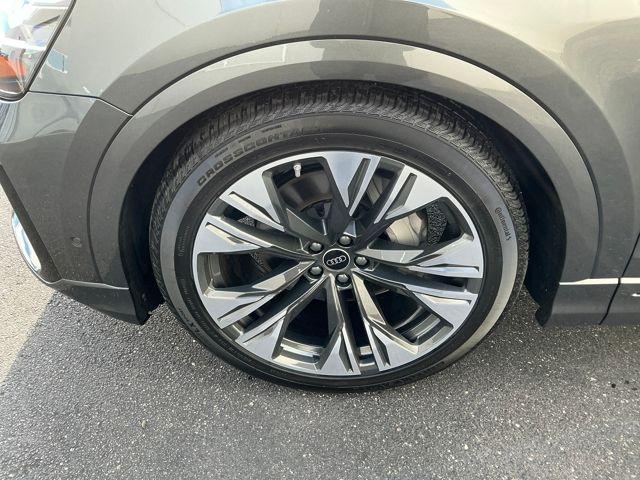 new 2026 Audi Q8 car, priced at $86,300