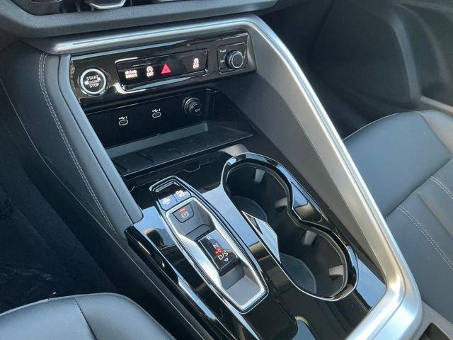 new 2025 Audi Q5 car, priced at $60,200