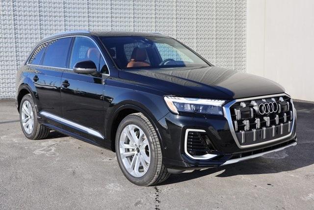 new 2025 Audi Q7 car, priced at $85,440