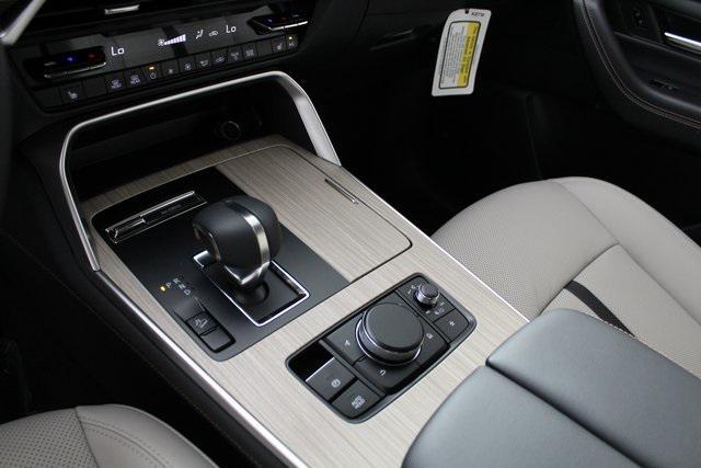 new 2025 Mazda CX-90 car, priced at $43,695