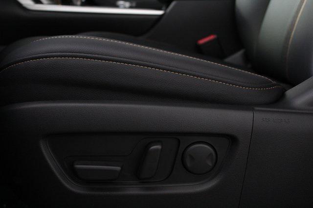 new 2025 Mazda CX-90 car, priced at $39,900