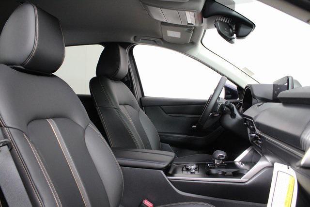 new 2025 Mazda CX-90 car, priced at $39,900