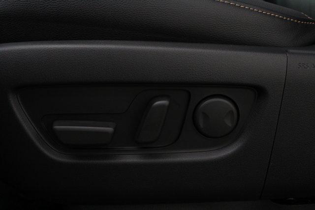 new 2025 Mazda CX-90 car, priced at $43,025