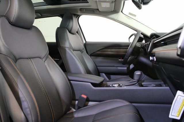 used 2025 Mazda CX-50 Hybrid car, priced at $36,894