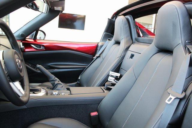 new 2025 Mazda MX-5 Miata RF car, priced at $41,075