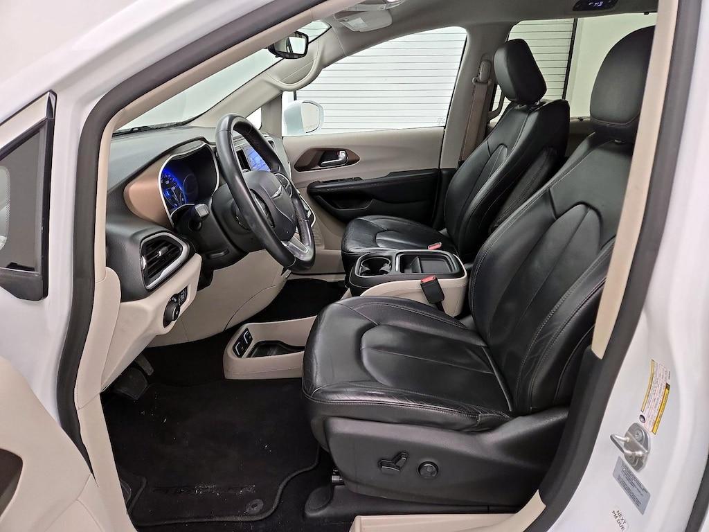 used 2017 Chrysler Pacifica car, priced at $18,998