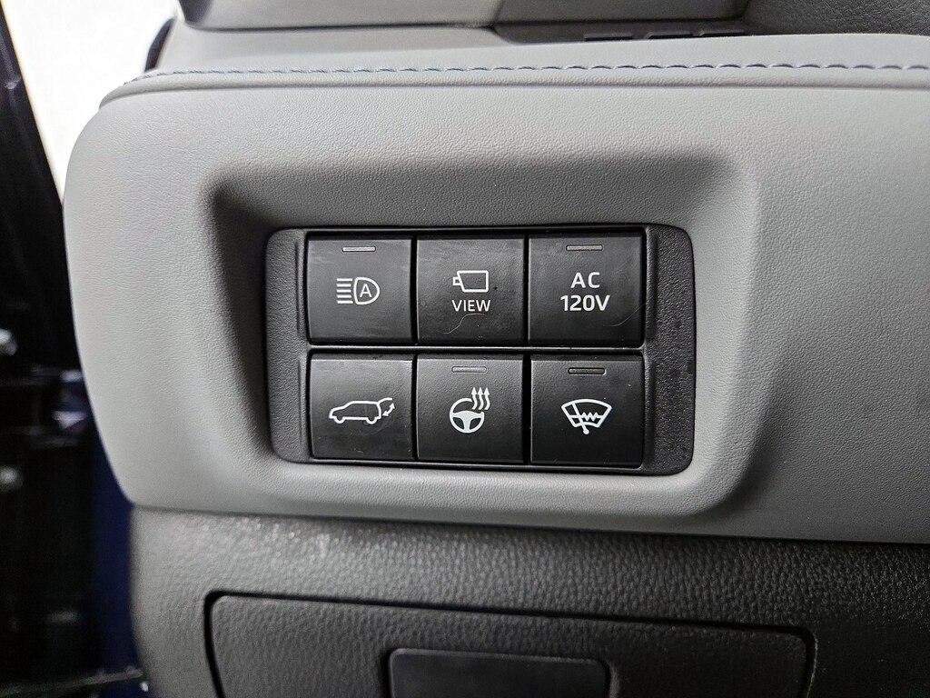 used 2022 Toyota Highlander Hybrid car, priced at $48,998