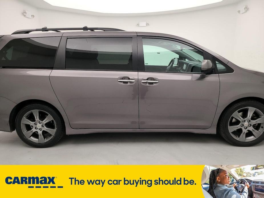 used 2015 Toyota Sienna car, priced at $27,998