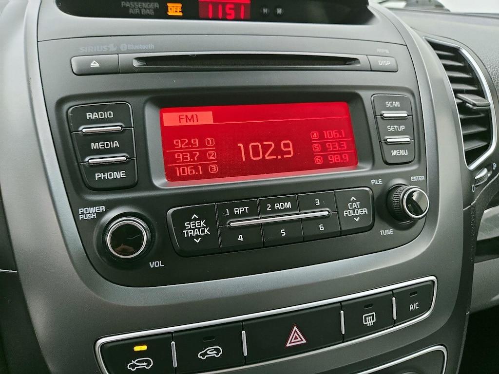 used 2015 Kia Sorento car, priced at $12,998