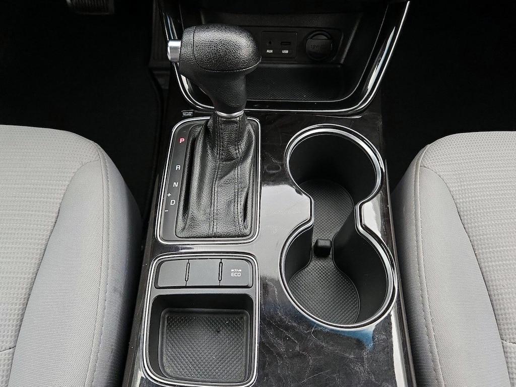 used 2015 Kia Sorento car, priced at $12,998