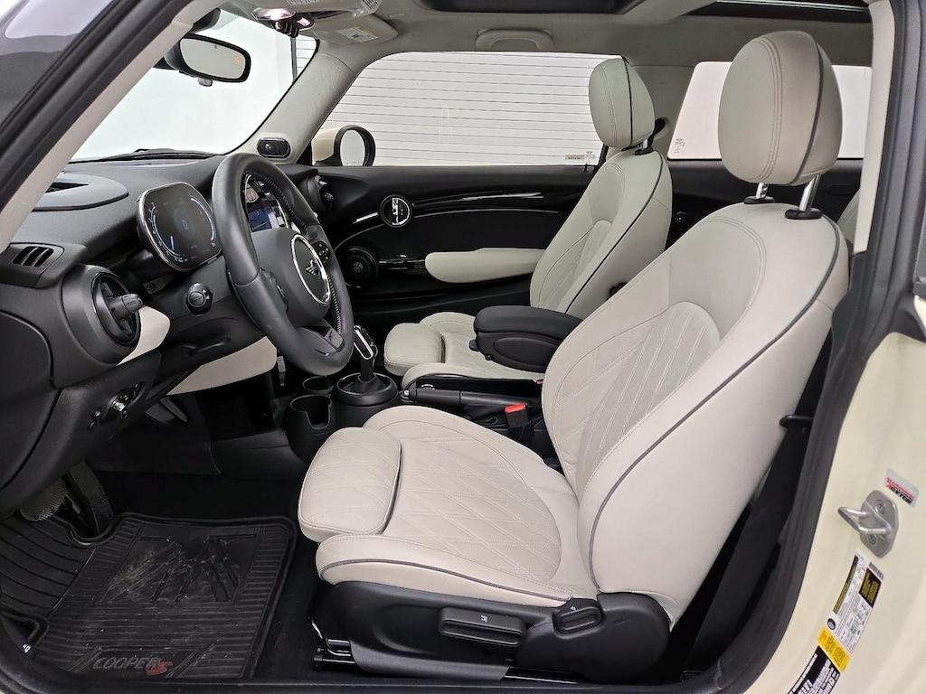 used 2023 MINI Hardtop car, priced at $27,998