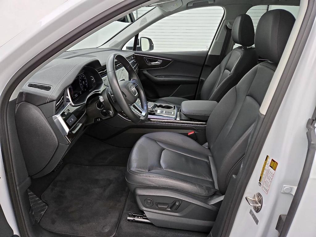 used 2024 Audi Q7 car, priced at $42,998
