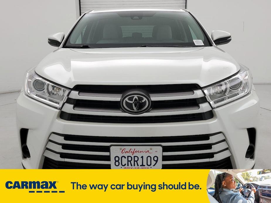 used 2018 Toyota Highlander car, priced at $23,998