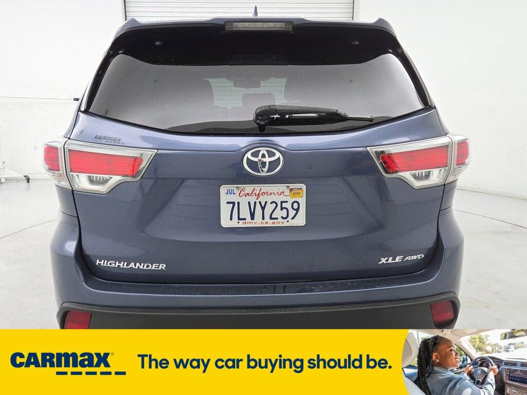 used 2015 Toyota Highlander car, priced at $20,998