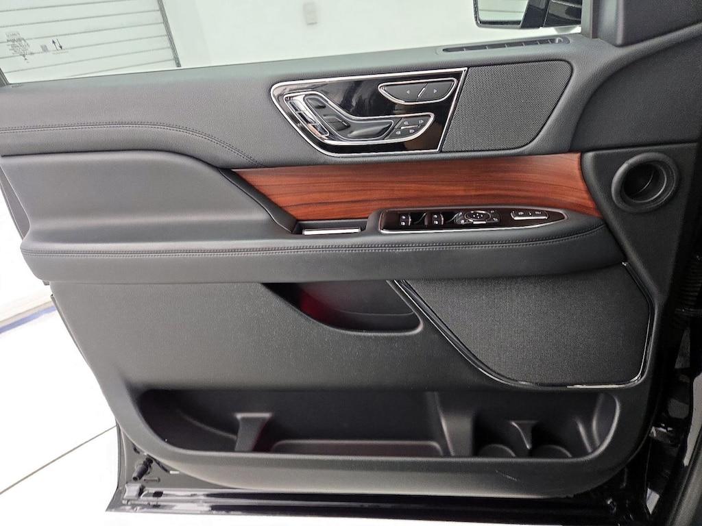 used 2023 Lincoln Navigator car, priced at $54,998