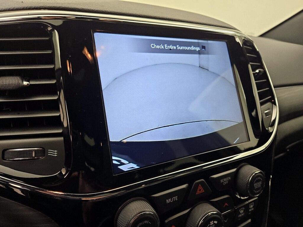 used 2021 Jeep Grand Cherokee car, priced at $29,998