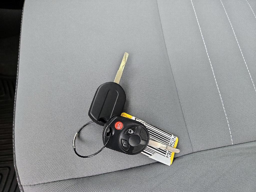 used 2014 Ford Escape car, priced at $12,998