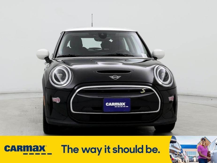 used 2022 MINI SE Hardtop car, priced at $21,998