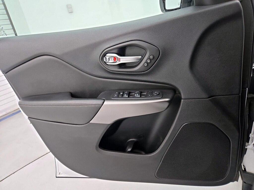 used 2019 Jeep Cherokee car, priced at $14,998
