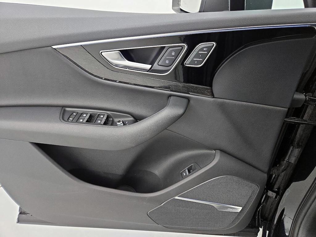 used 2019 Audi Q7 car, priced at $29,998