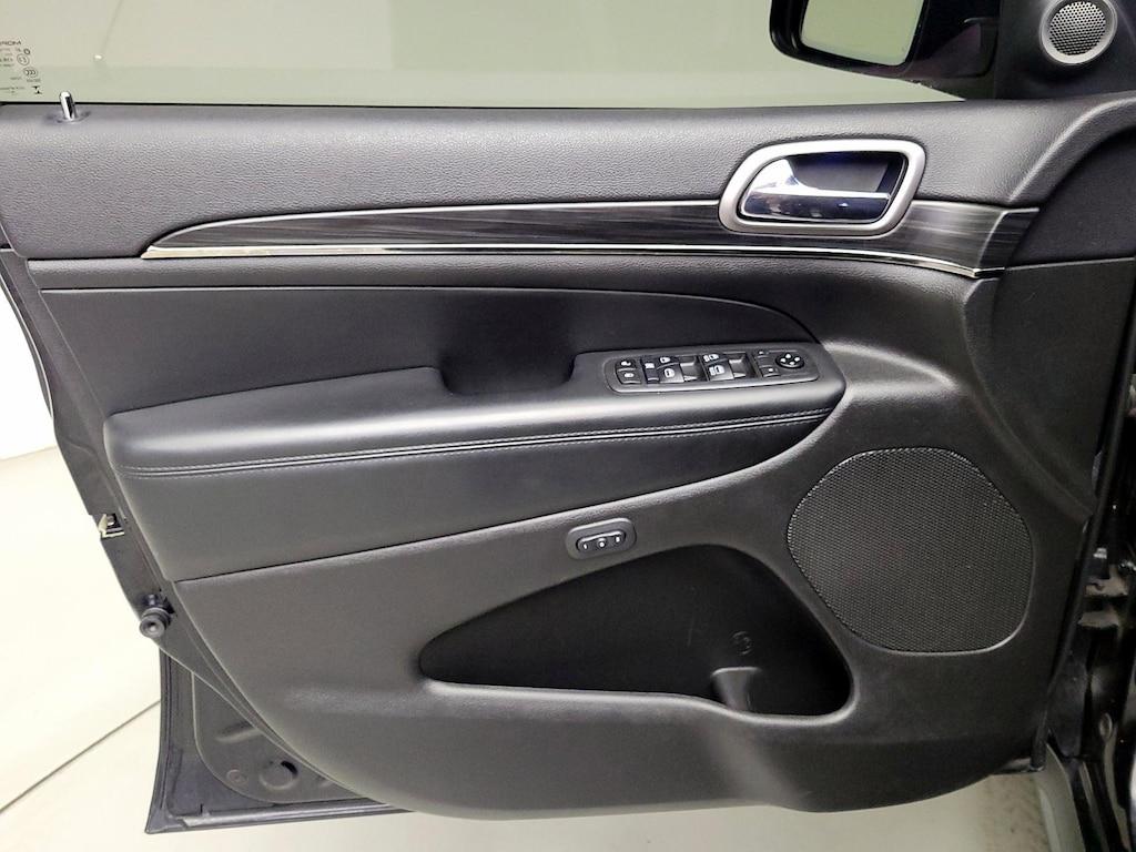 used 2020 Jeep Grand Cherokee car, priced at $26,998