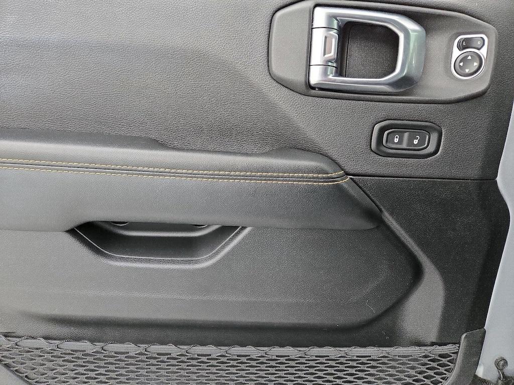 used 2024 Jeep Wrangler car, priced at $37,998